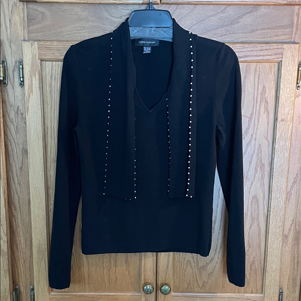Cable & Gauge Black Long Sleeve Top with Studded Scarf